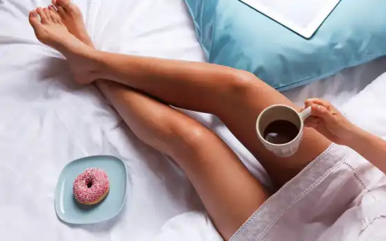 noga, devushka, кофе, женщина, molodoi, пончик, pk, фотография, vazhnyi, постель, nozhka
