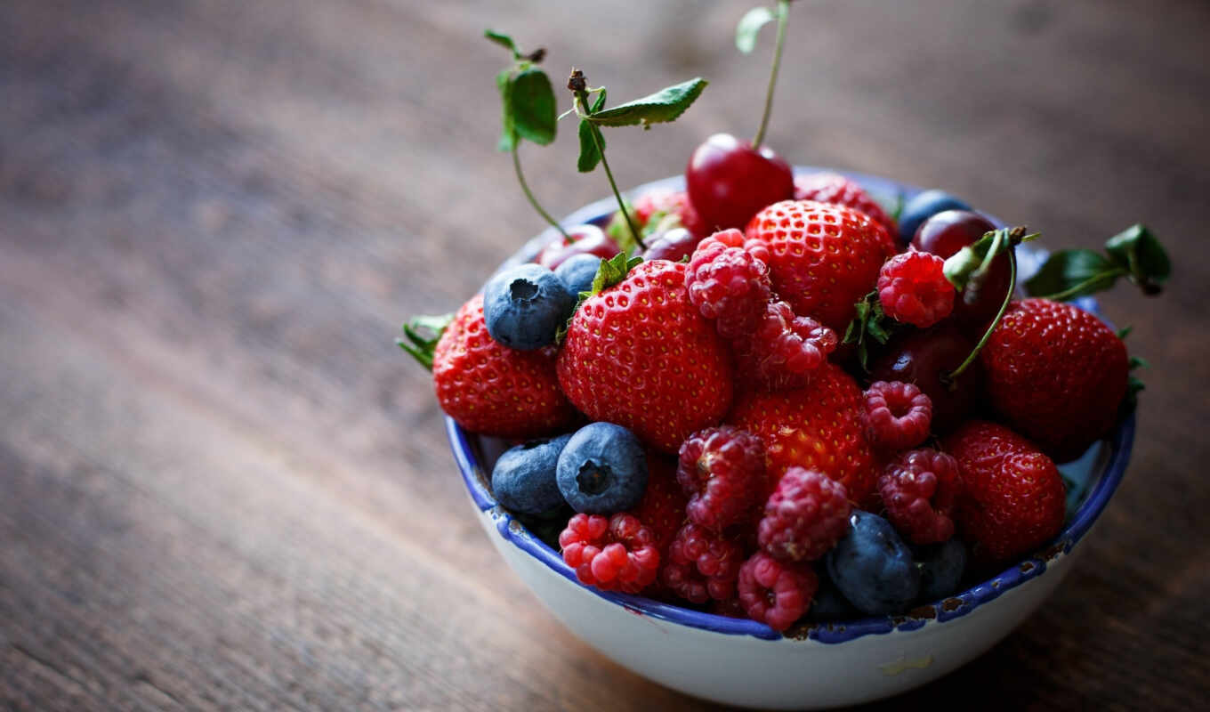 raspberry, strawberry, tablet, berry, blueberries
