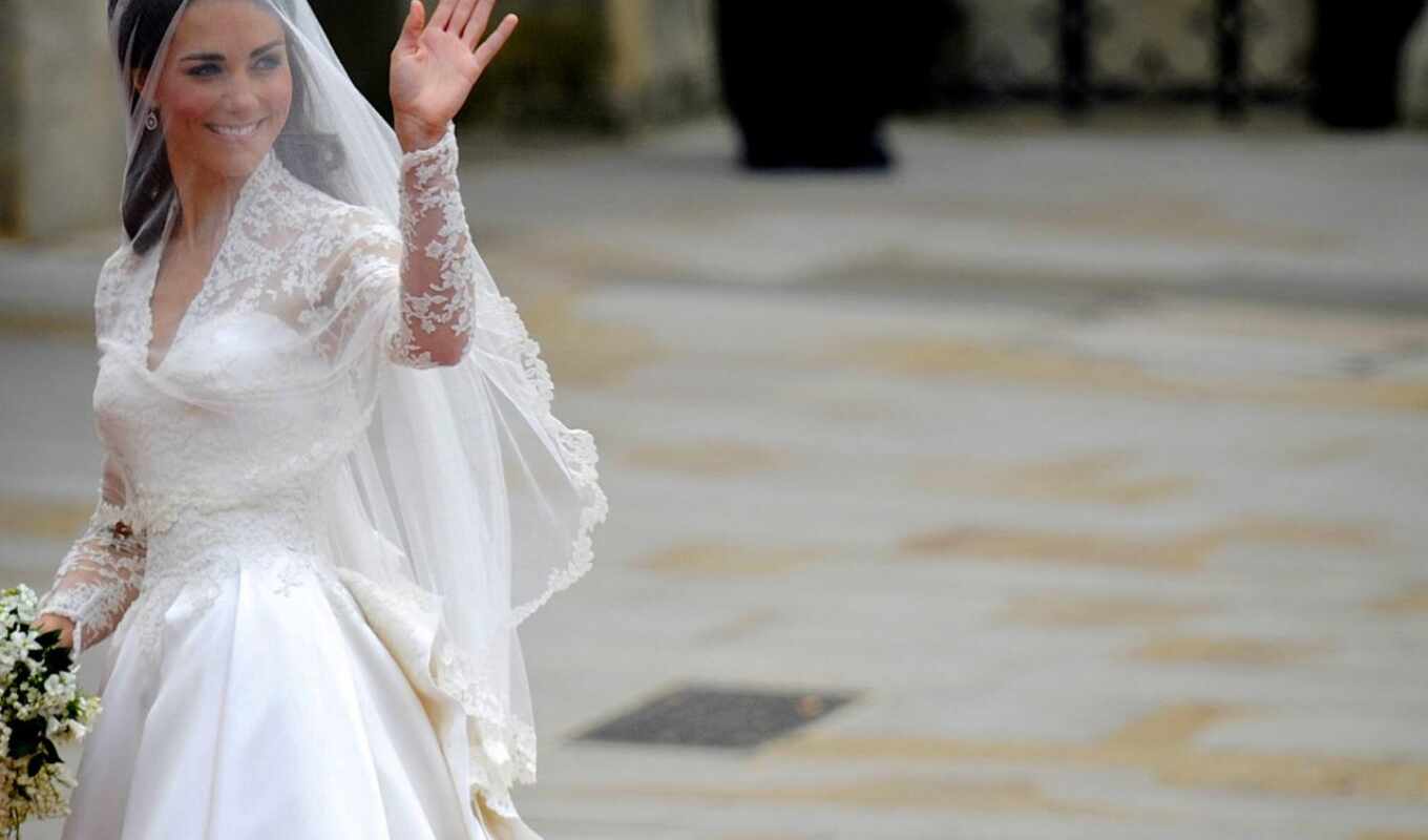 Кейт выходит замуж. Свадебное платье Кейт Миддлтон видео. Фасоны свадебных платьев короле и актрис. Платье Кейт на свадьбе в Иордании.