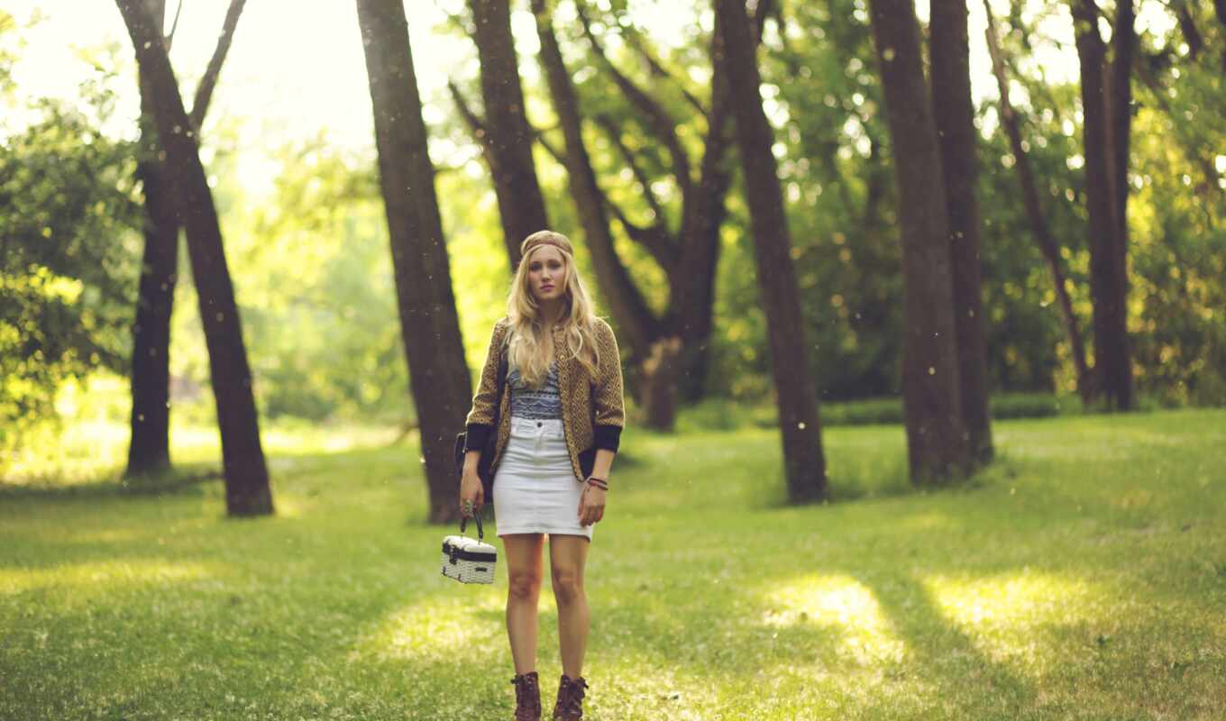 style, grass, blonde, hair, park, trees, fashion, hipster