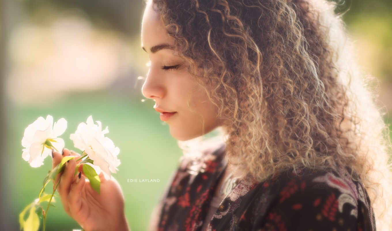flowers, girl, photos, images, portrait, photography, getty, land, masuda