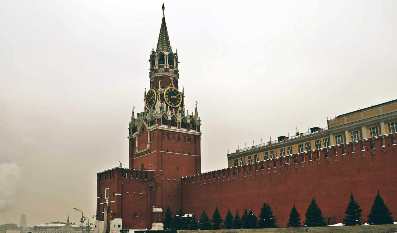 Кремлевская е. Москва 90е красная площадь. Красная площадь в 90. Кремль в 90. Красная площадь 90х.