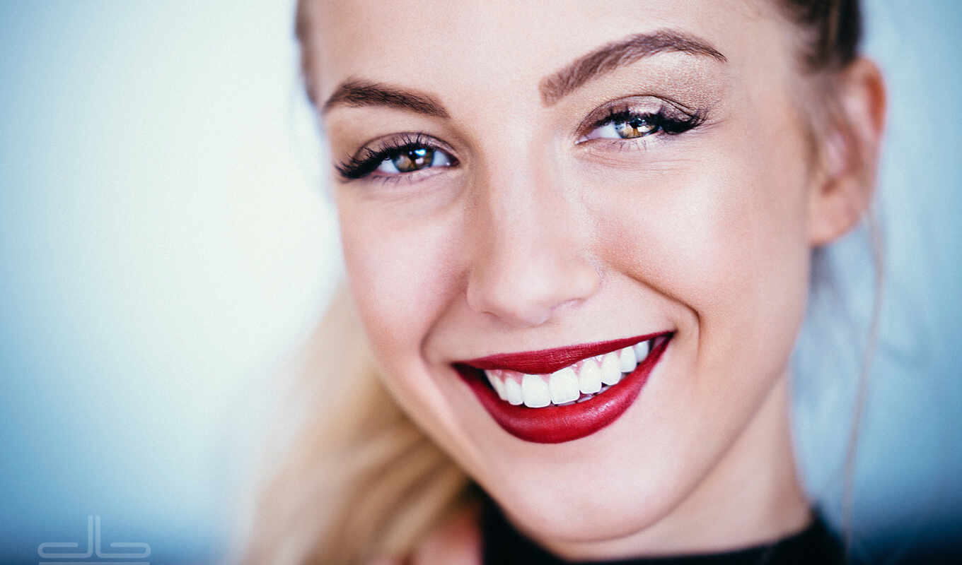 background, red, eyes, smile, lipstick