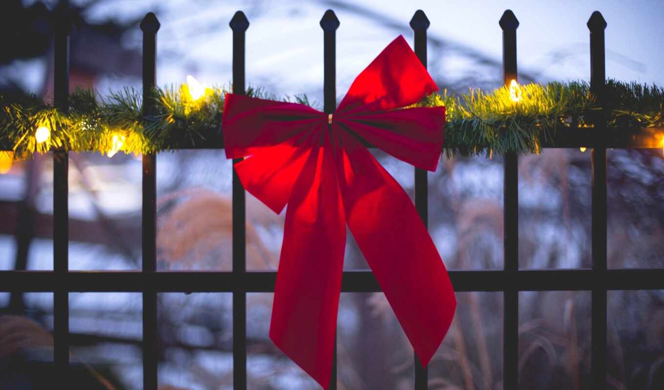 red, city, winter, lights, holiday, fence, garland, ribbon
