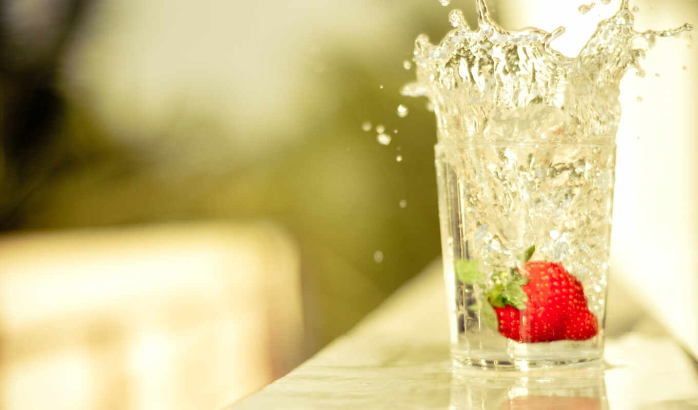 glass, drops, water, strawberry, splash, waters