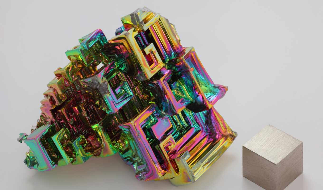 you, glass, colorful, but, abstract, cube, with, crystal, can, wdpic, shape, a, bismuth, wikipedia, peça, encontrada, metal, supostamente, extraterritorial