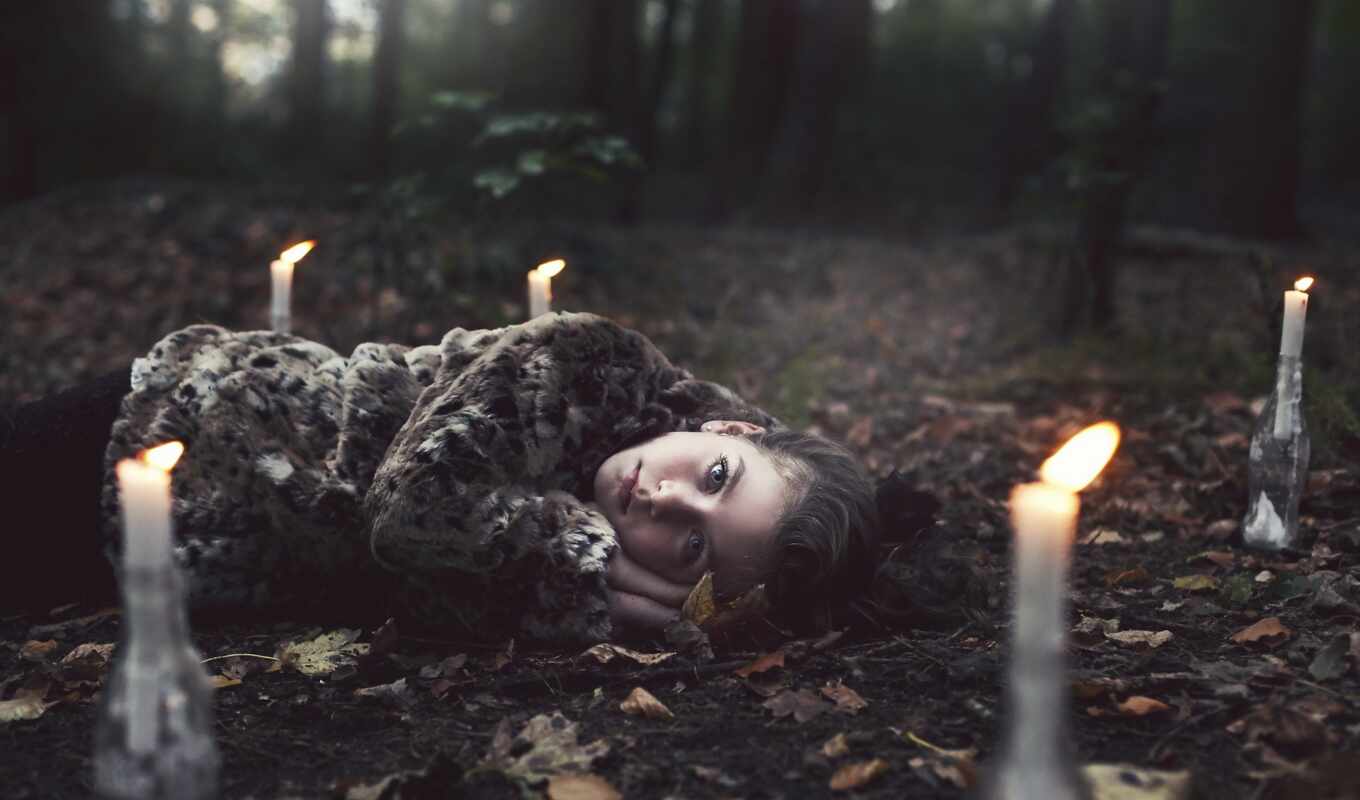 девушка, женщина, дерево, огонь, свеча, outdoors, darkness, rare, campfire, fore
