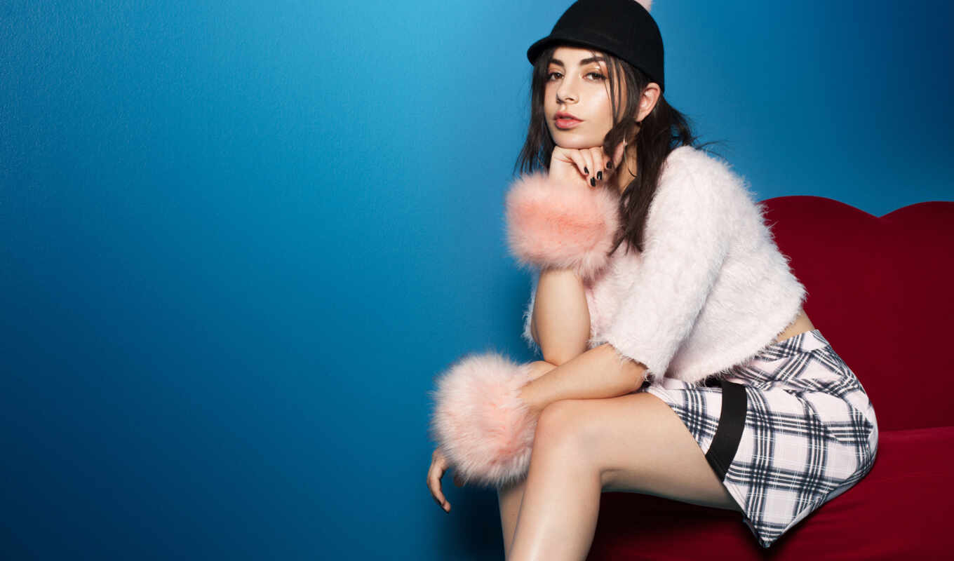 collection, style, brunette, singer, charli, xcx, boohoo