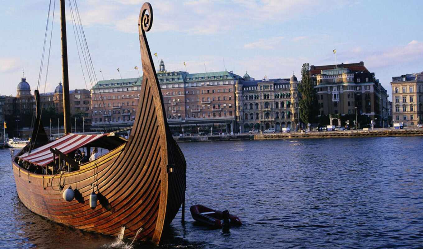 photo, res, a boat, premium, viking, getty