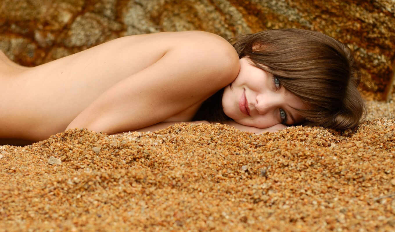 песок, улыбка, тело, обнаженное
