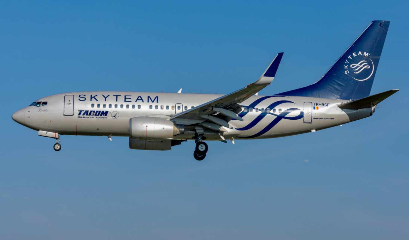 photo, russian, romanian, aeroplane, airline, wl, late, boe, aircraft, tarom, skyteam