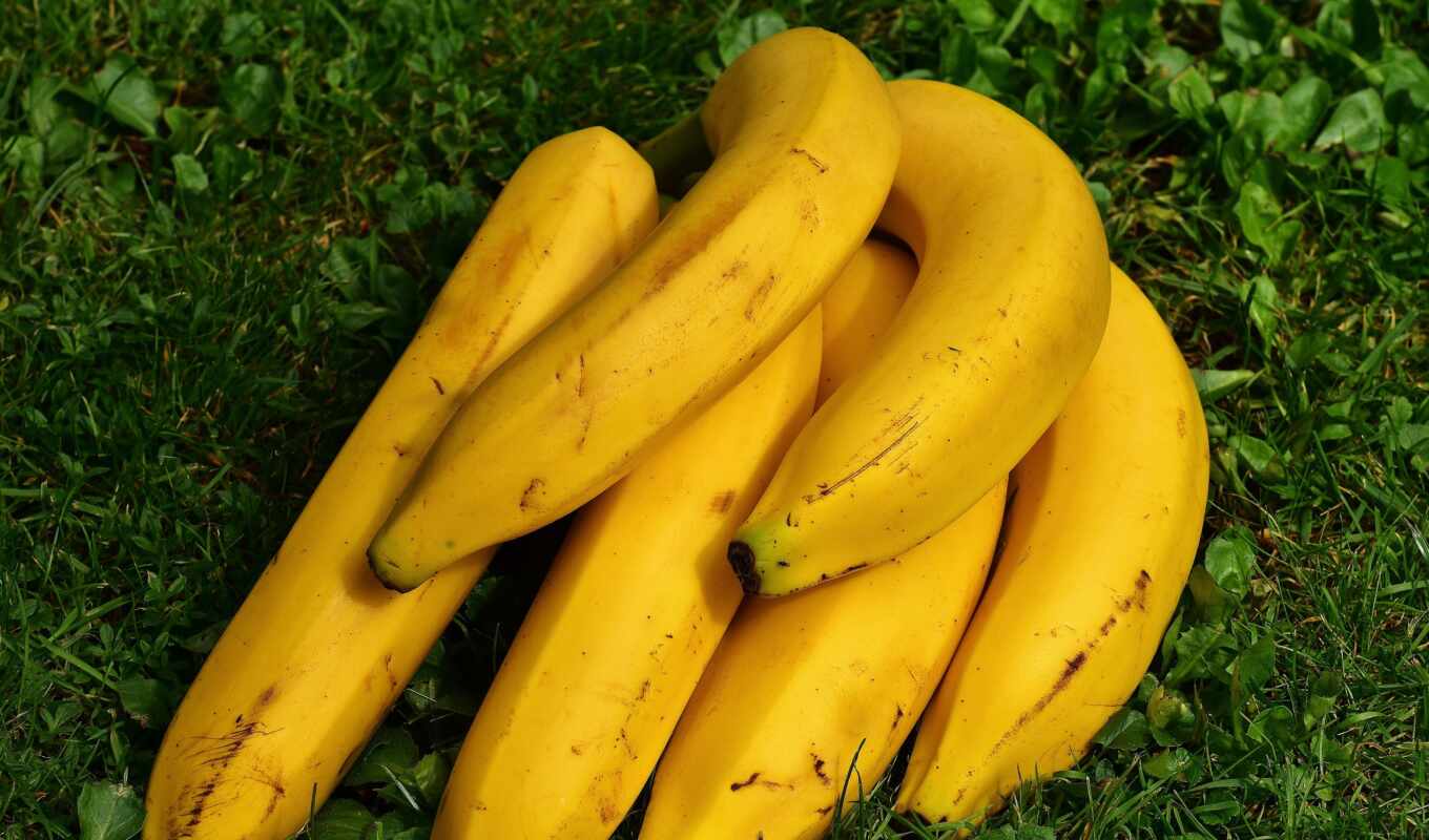 real, banana