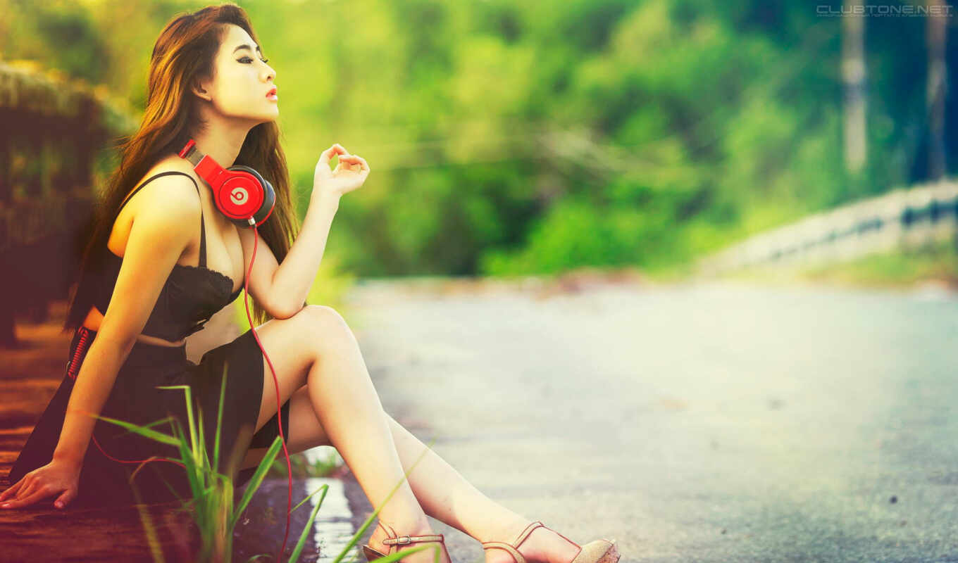 headphones, girl, facebook, the, for one, awesome, id, ty, thai