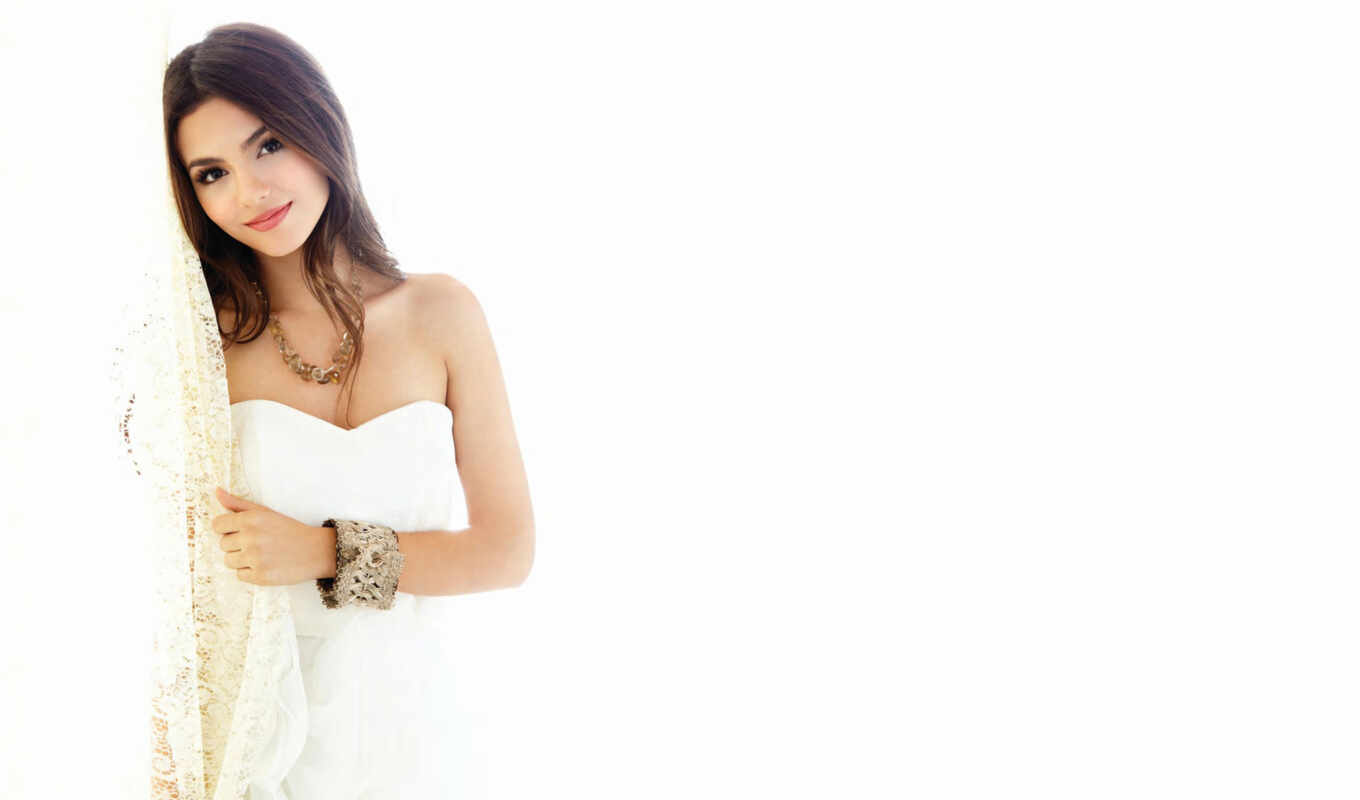 celebrity, white, woman, brunette, actress, smile, singer, victoria, justice, to clothe