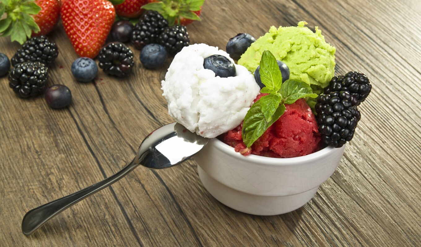 spoon, ice cream, shariki, blueberries, berries, assorted