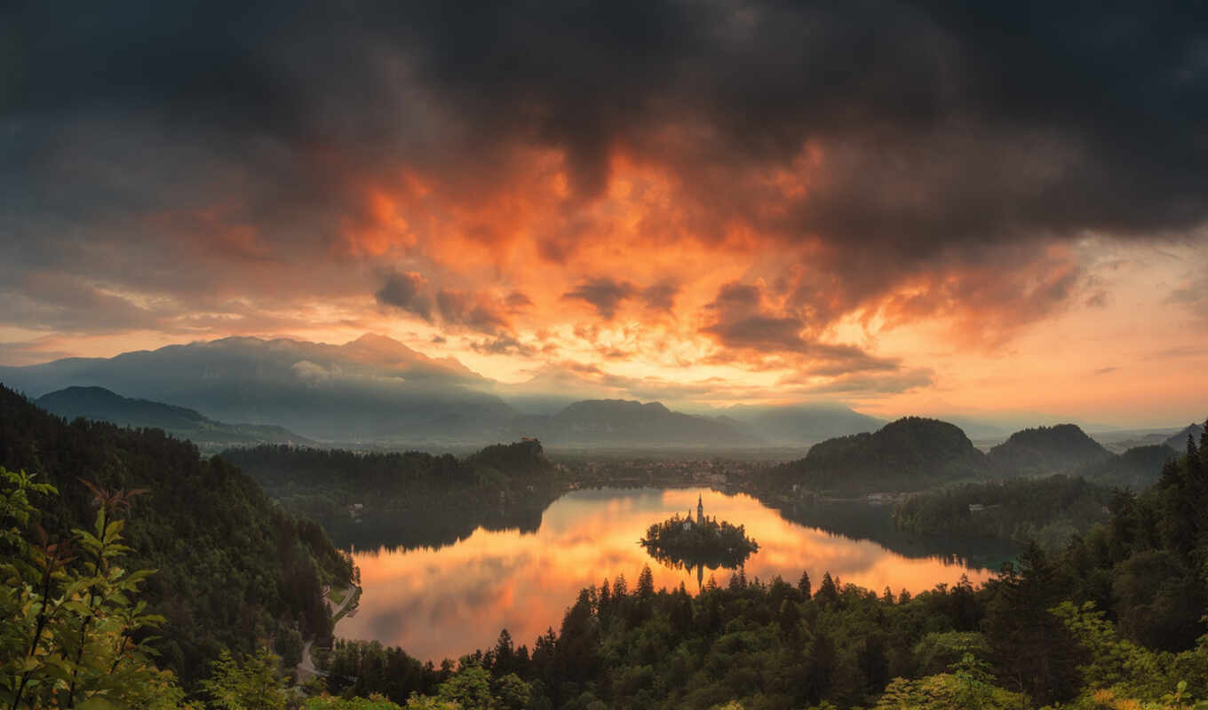 озеро, небо, краска, фотограф, sun, рассвет, лес, гора, tapety, slovenia, matar