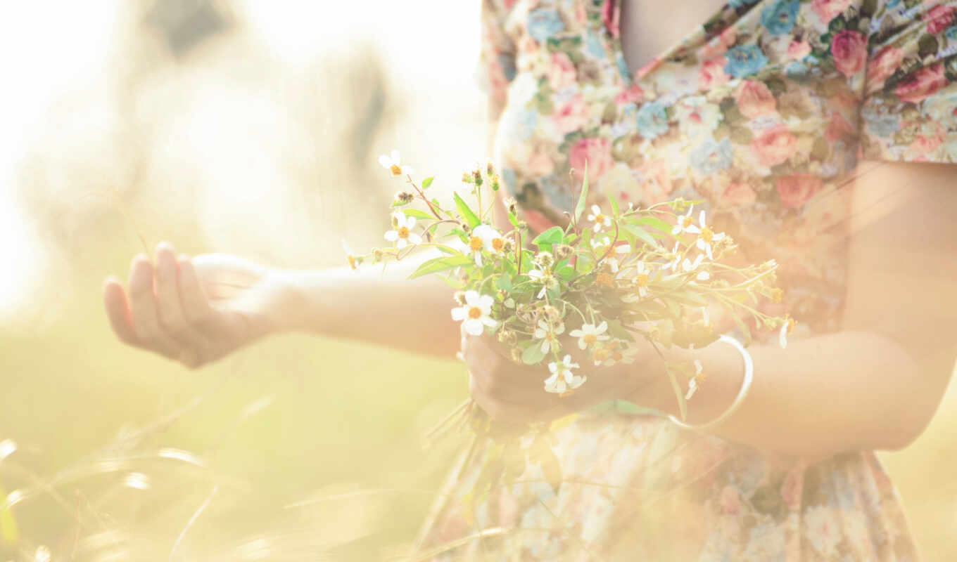 windows, girl, summer, website, photos, our, bouquet, cvety, hands, hold on, colors