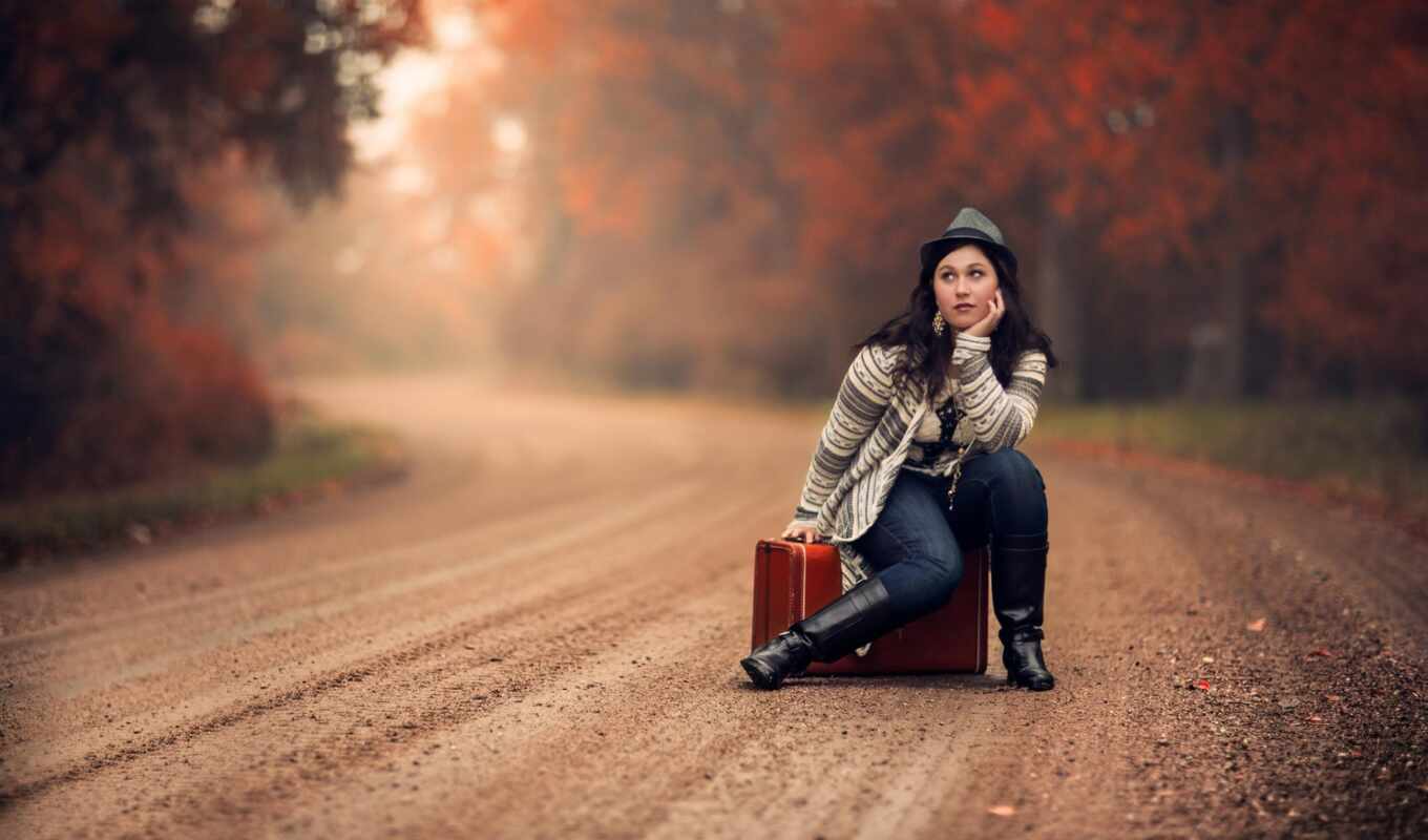 girl, picture, suitcase, autumn, mouth, open, expensive, screensaver