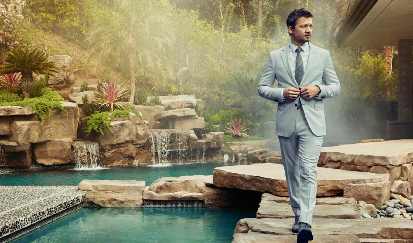 lake, actor, home, next, suit, tahoe, jeremy, renner