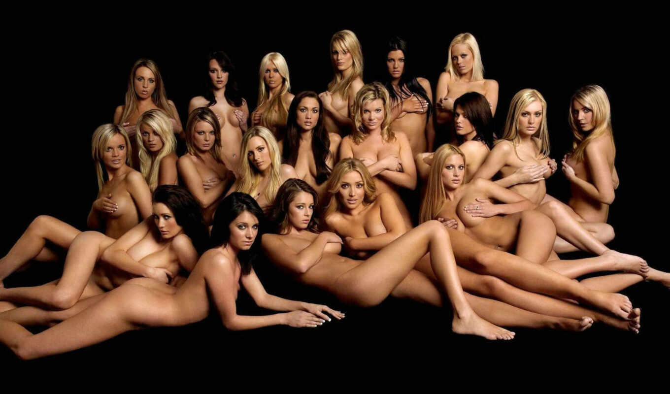 пять голых девушек фото