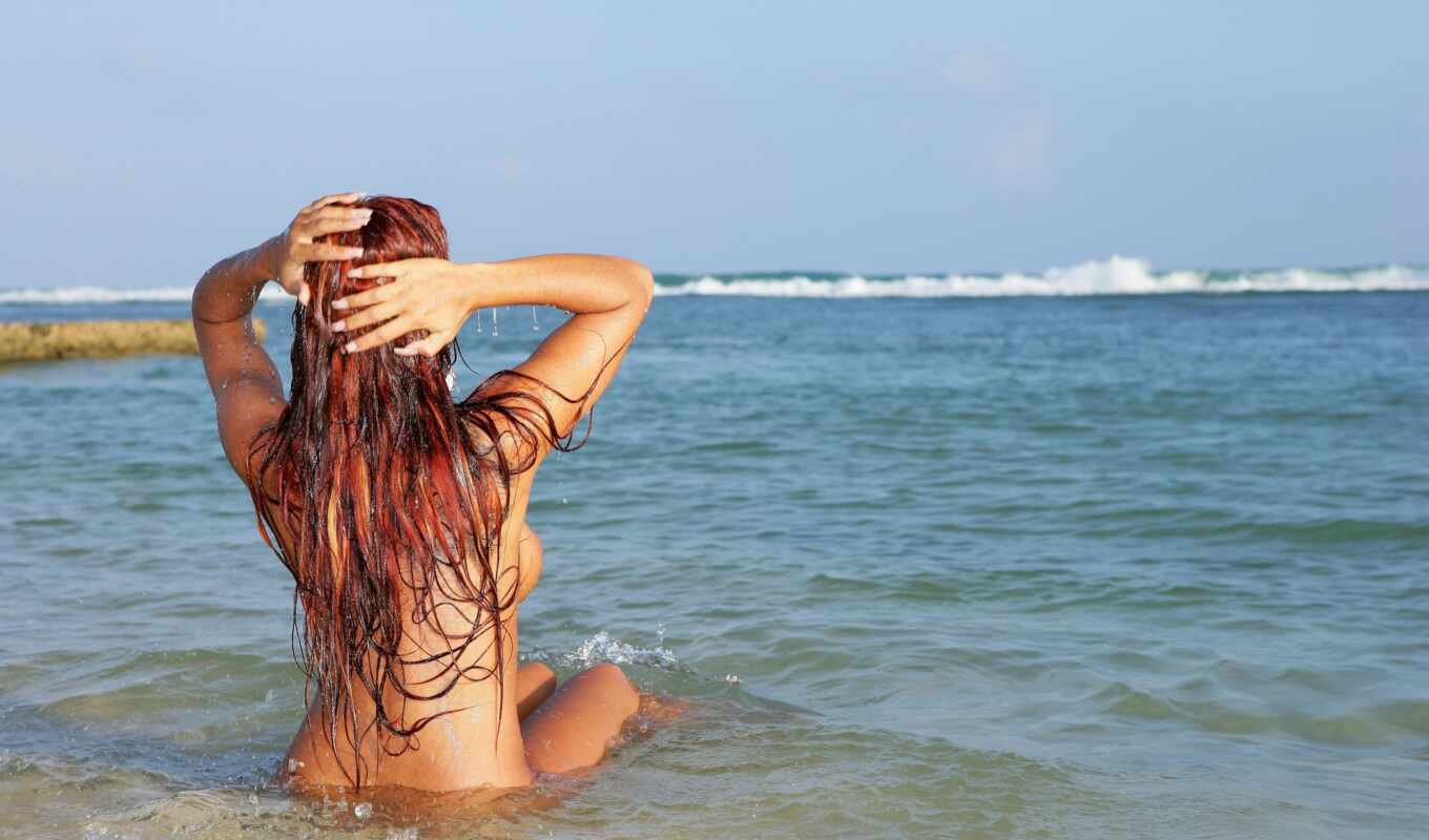 photo, beach, erotica, bikinis, gallery, babe, surf, ashley, bulgari