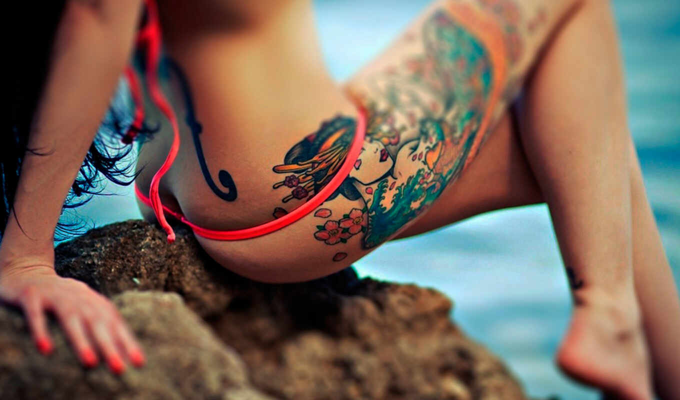 arm, sea, bikinis, stones, booty, tattoo, ass, tattoo