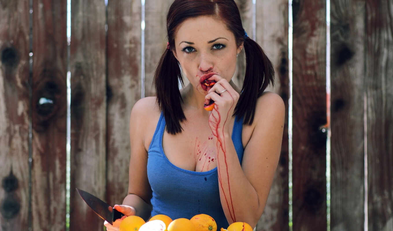 девушка, нож, фрукт