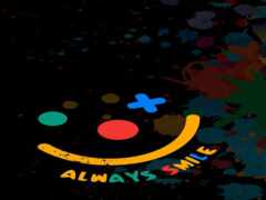 закрытие улыбающегося лица с улыбкой, нарисованной на нем