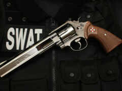 swat, ревервер 18591 разрешение 1920x1200