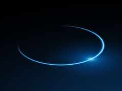 женское изображение полумесяца со звездой в середине