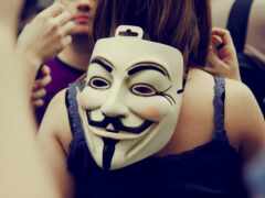 анонимус, маска, девушка