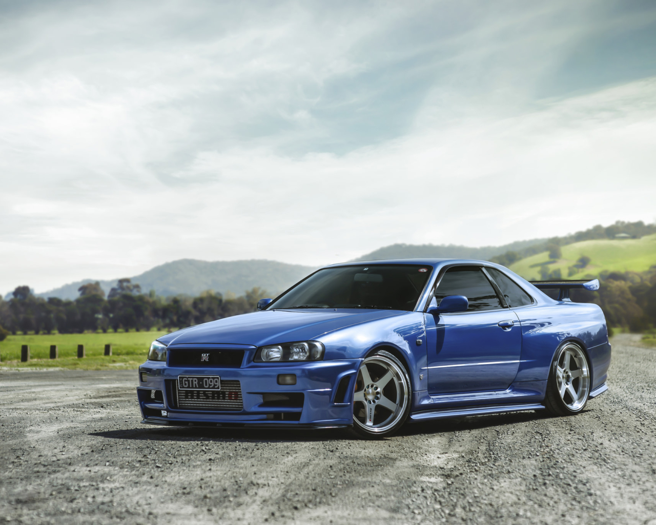 Обои nissan skyline gtr r34