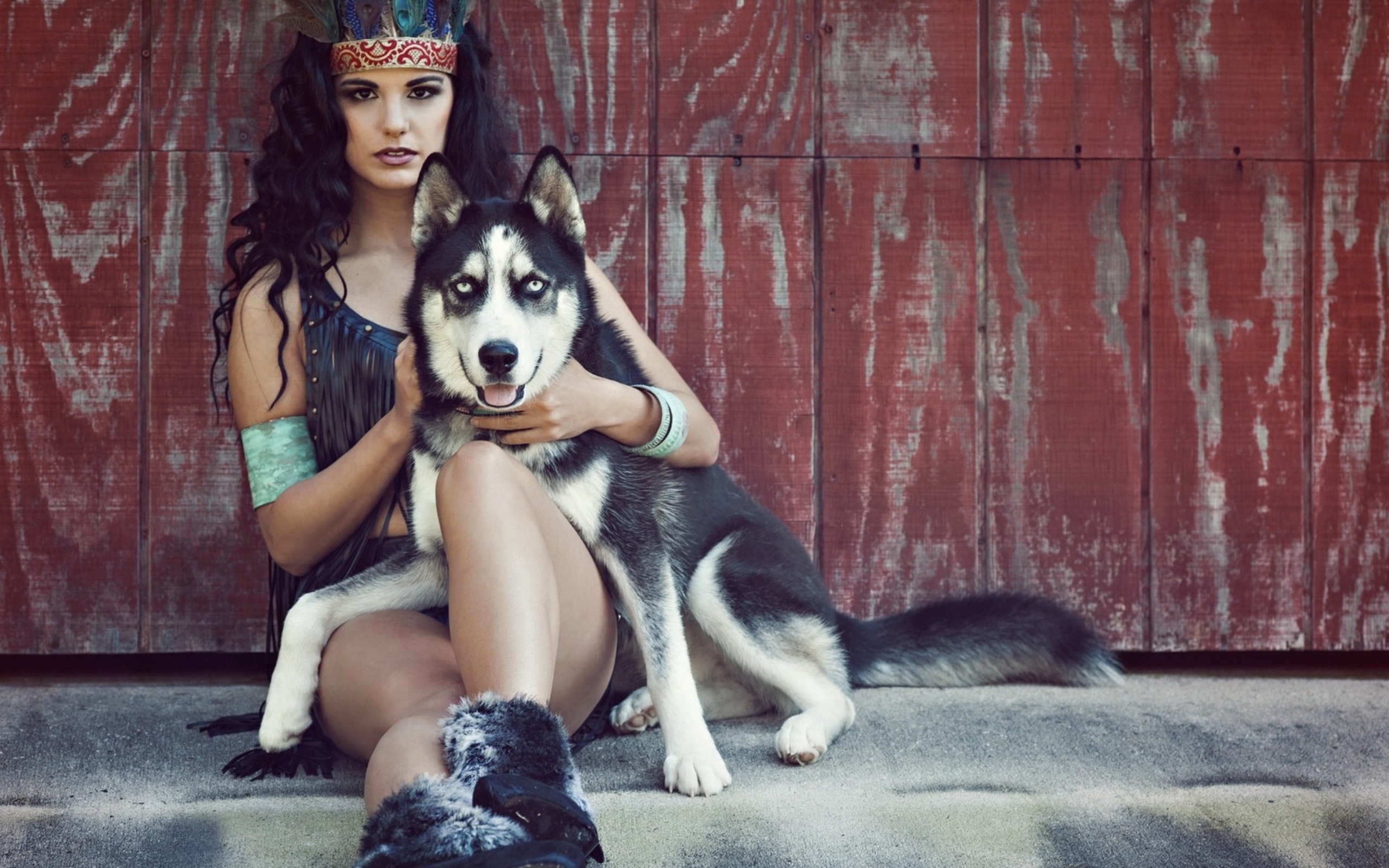 Картинка девушки с собакой. Одри хаски модель. Девушка с собакой. Девушка и хаски. Фотосессия с собакой.