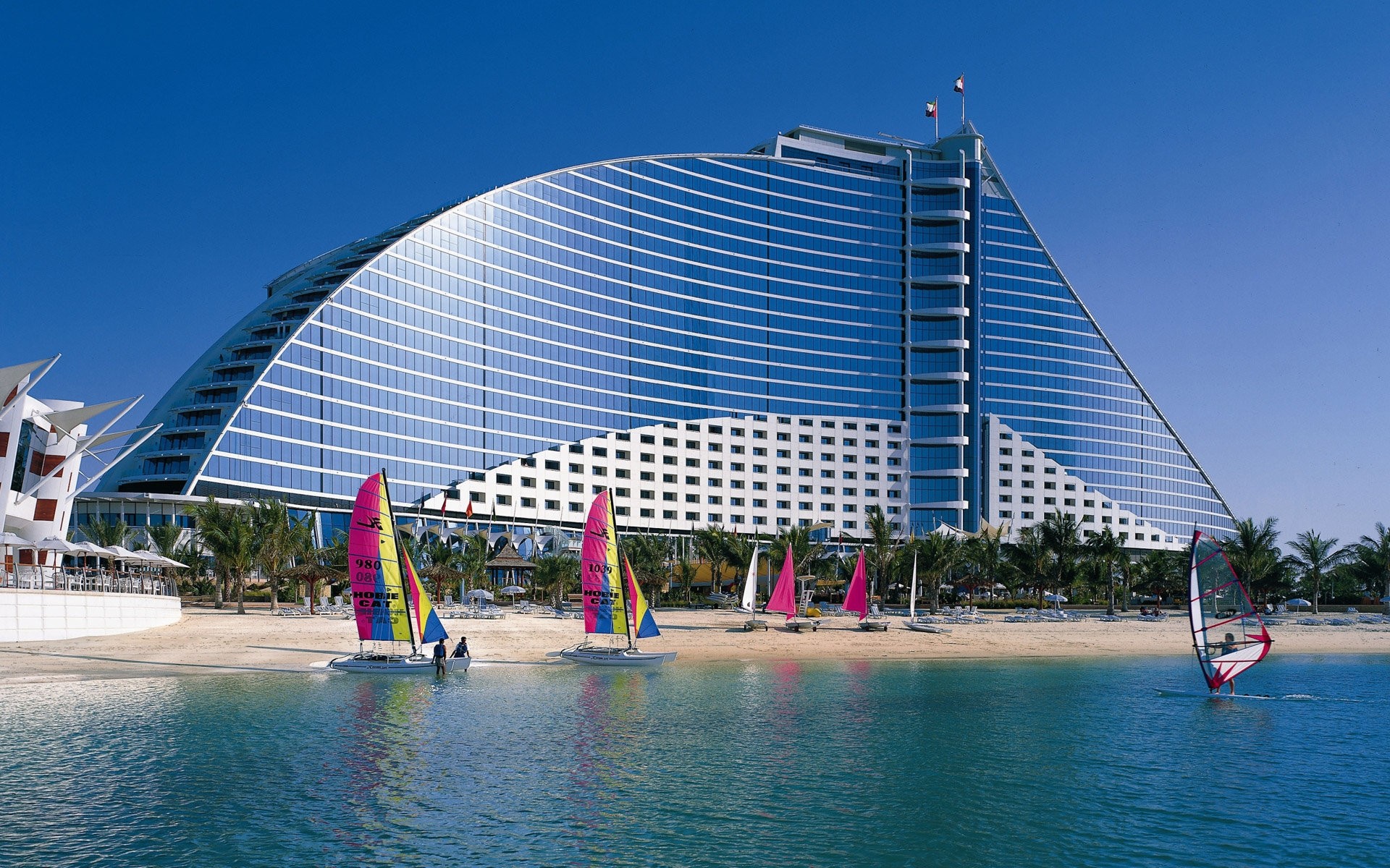dubai, джумейра, кнут