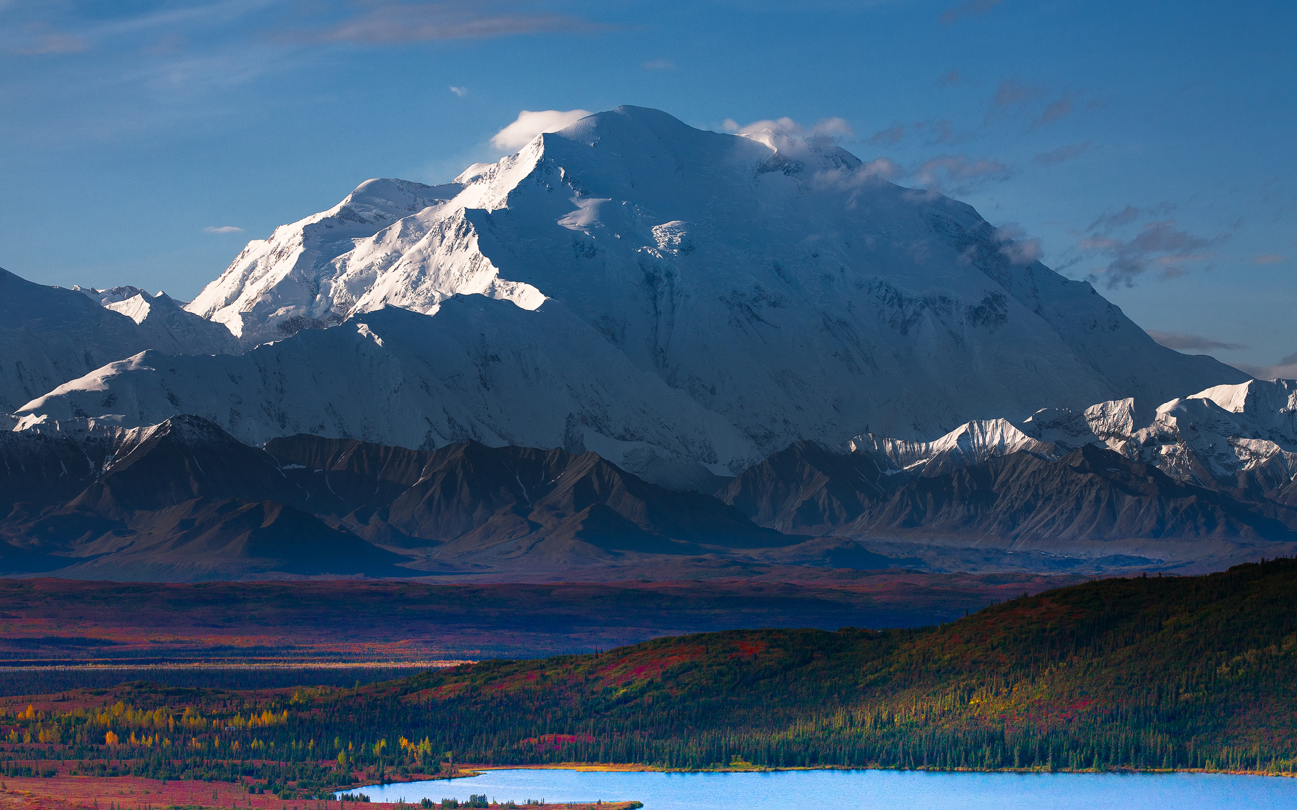 Cloud-Filled Kachemak Bay Below the Kenai Mountains, Homer, Alaska скачать