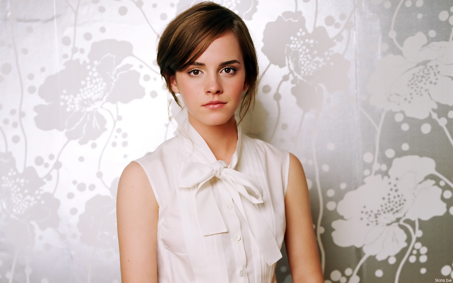 emma, watson, официальный номер 116870 Разрешение 1920x1200