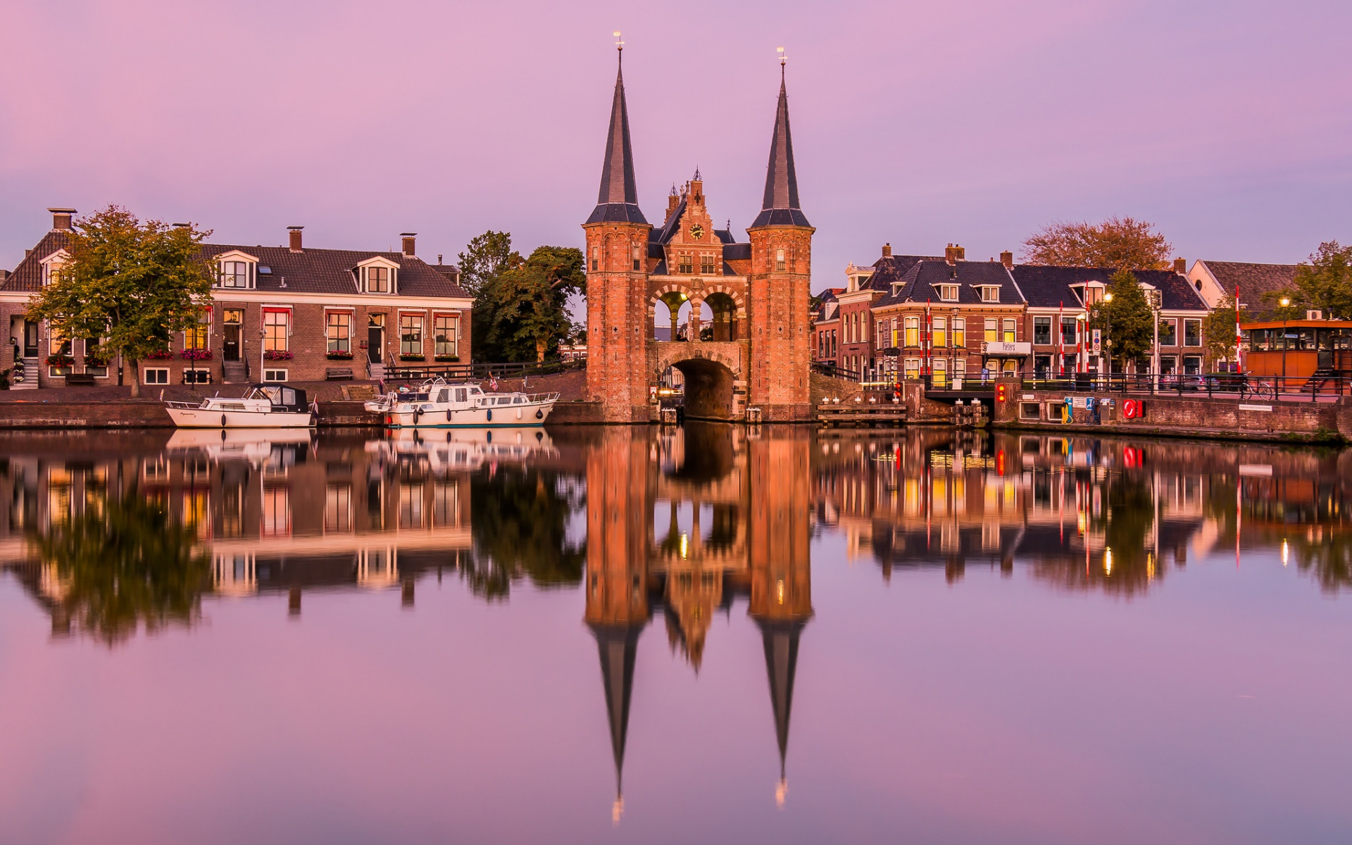 waterpoort, gate, rijksmonument