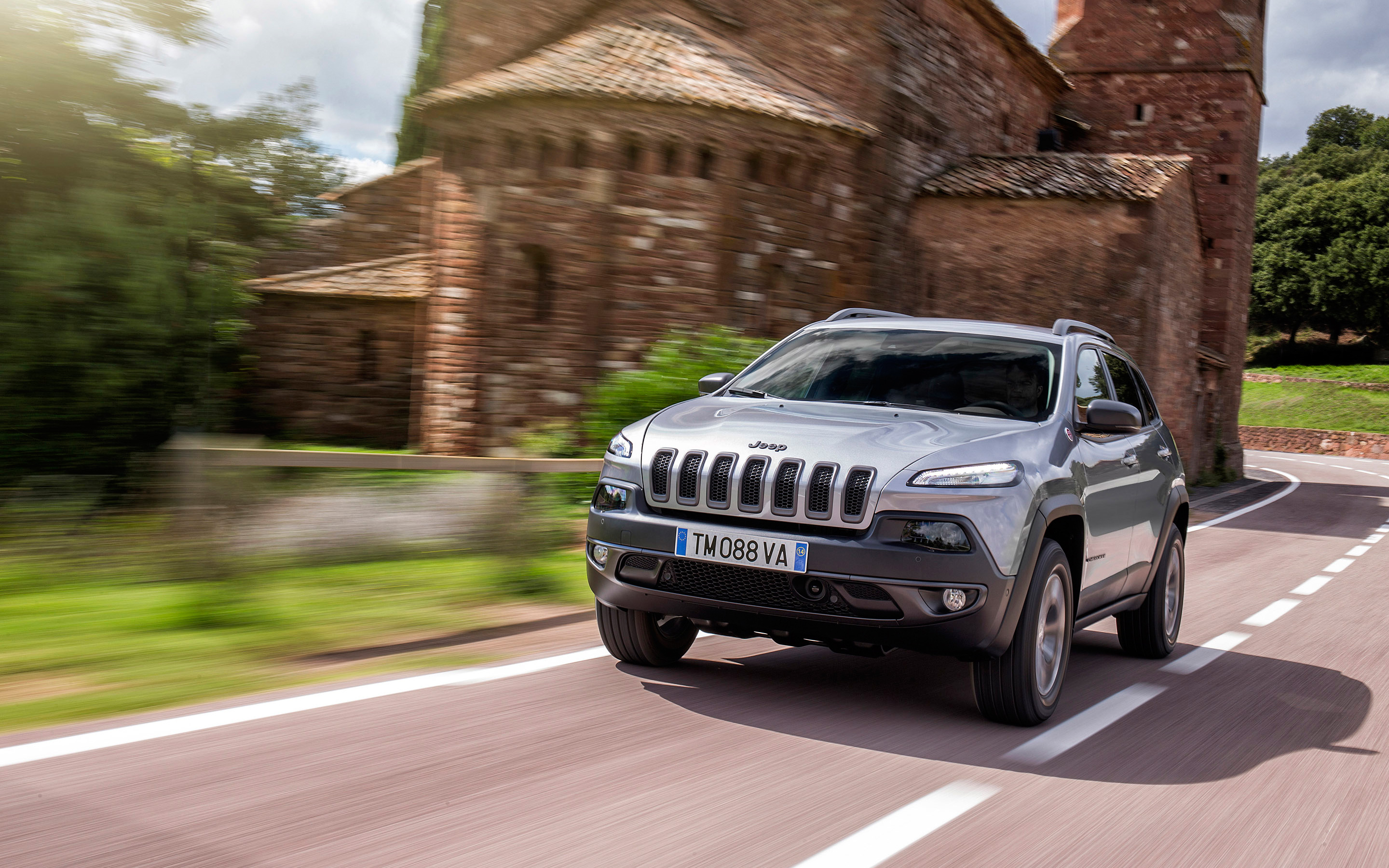 cherokee, джип, первопроходец