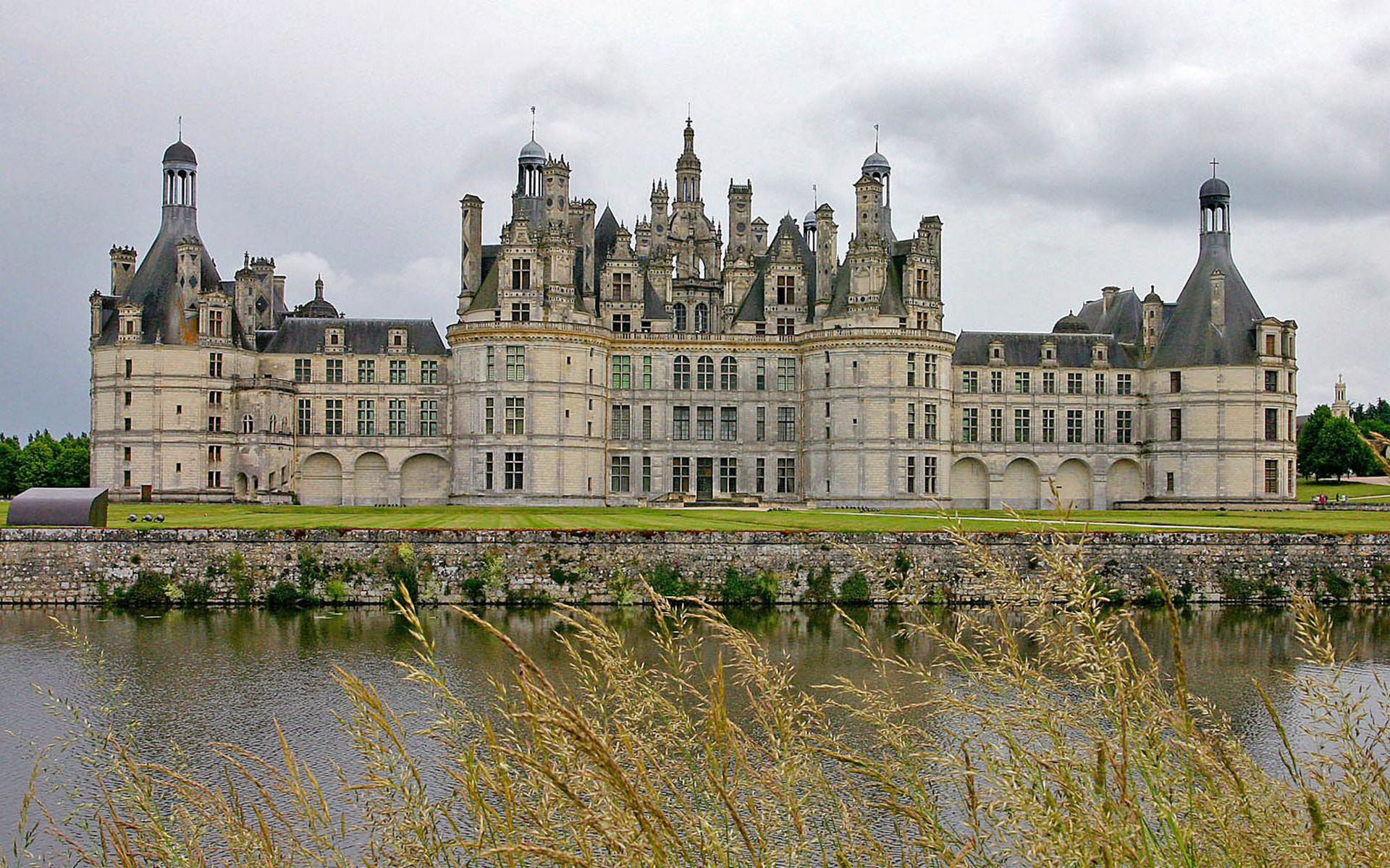 chambord, castle, black
