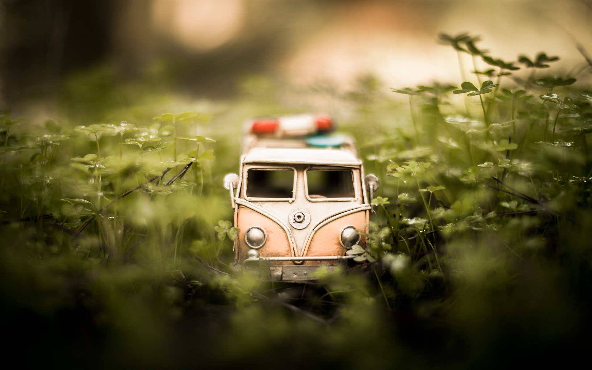 car, toy, teahub
