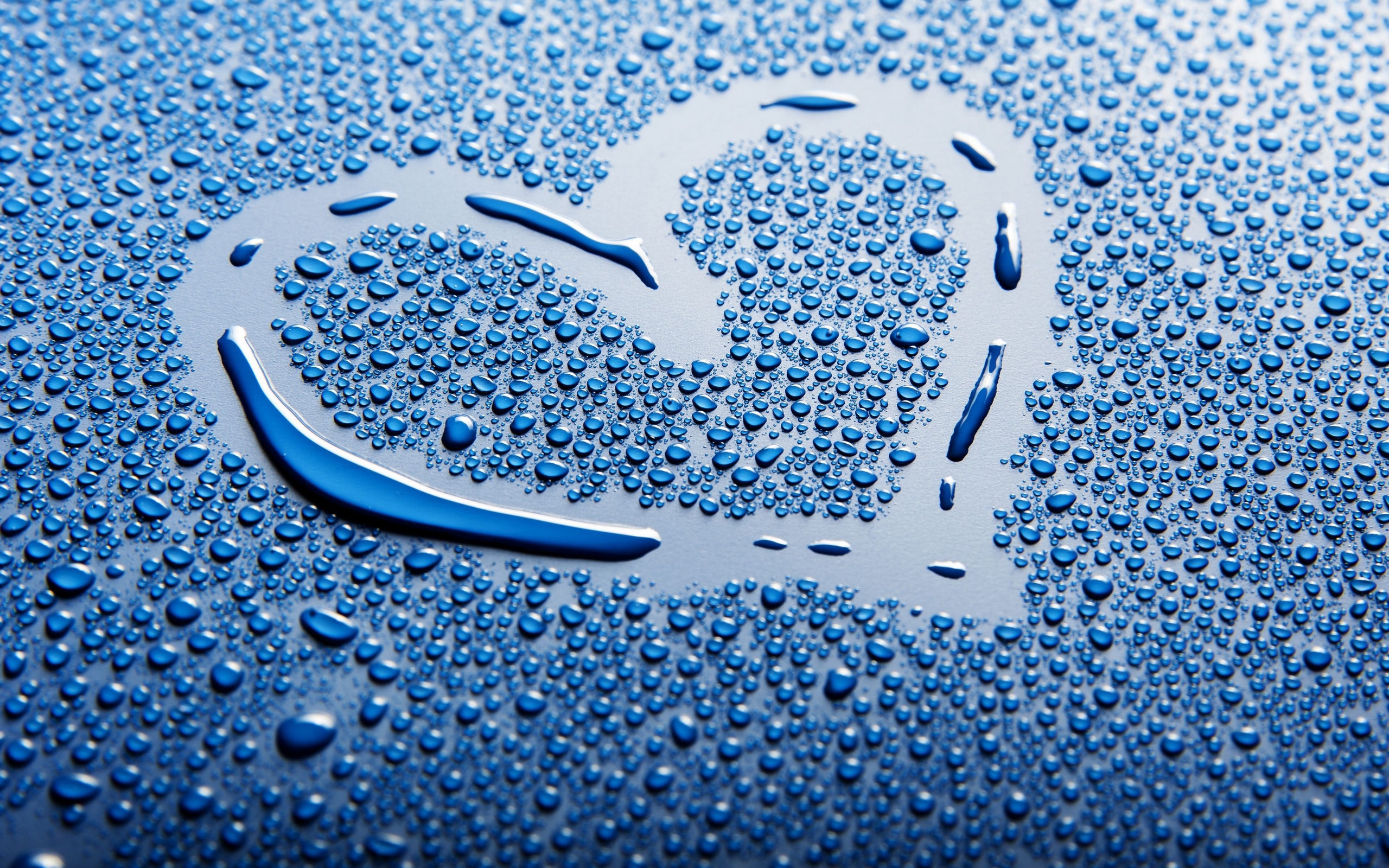 сердце нарисованное на каплях-2