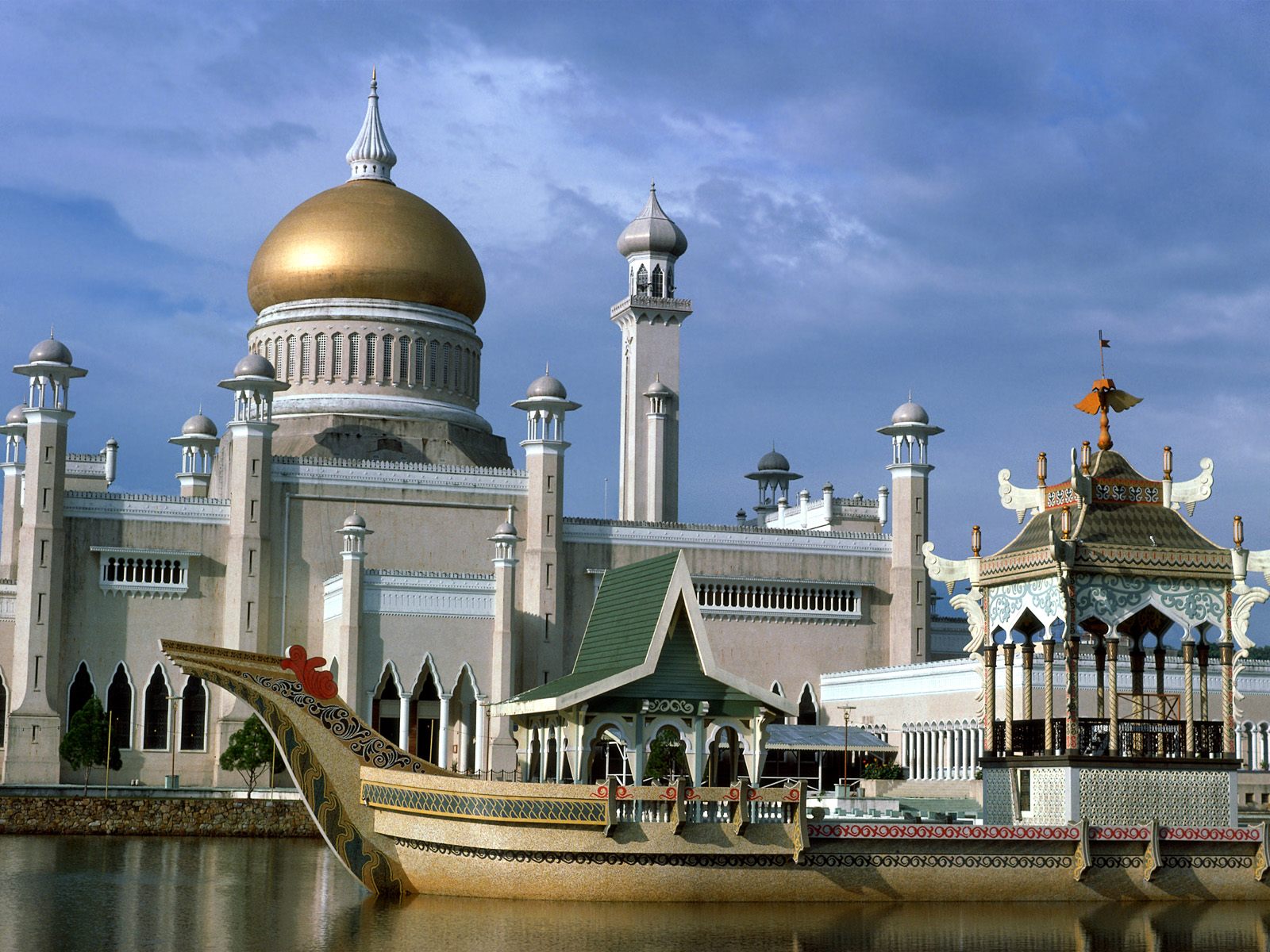 lịch, brunei
