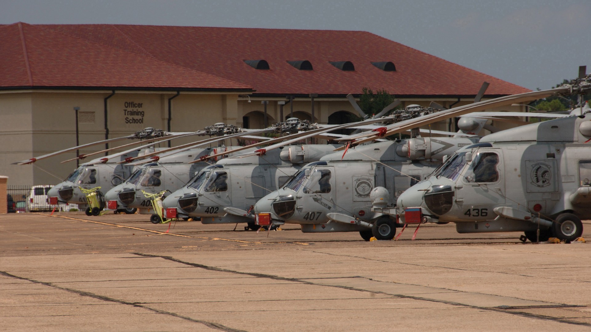 самостоятельныйёт, морской ястреб, база