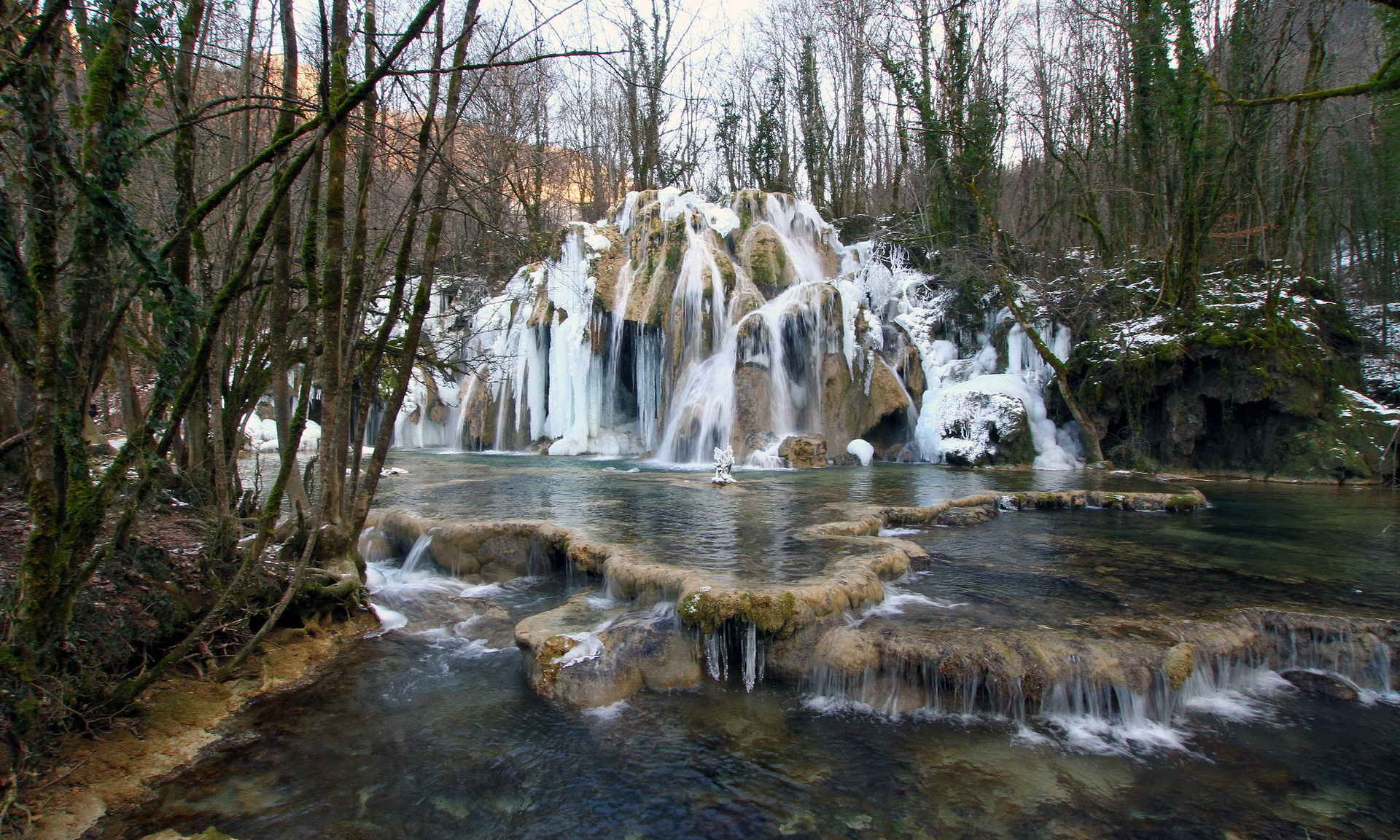 каскад, ле