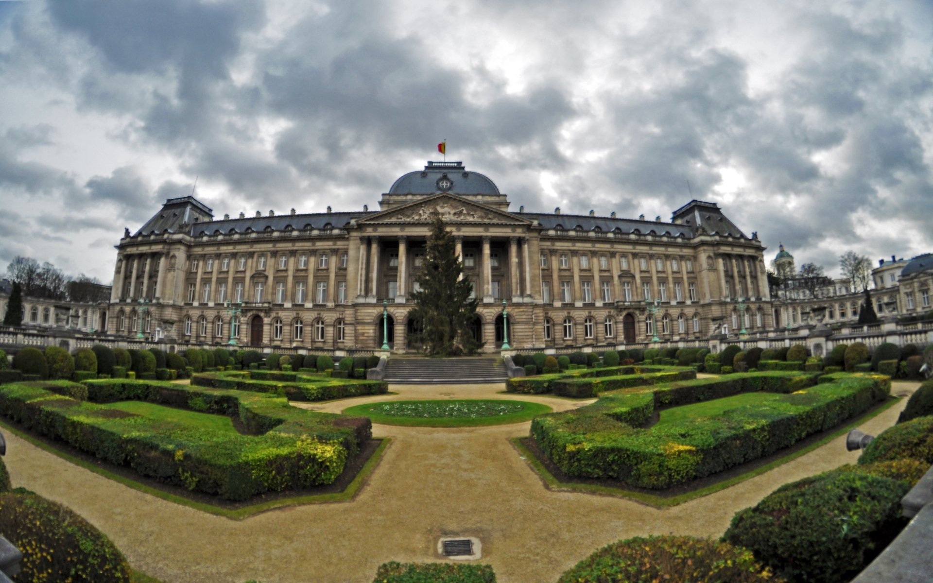 City royal palace. Королевский дворец (Брюссель). Дворец наций Бельгия. Королевская площадь в Брюсселе. Королевские дворцы Германии.