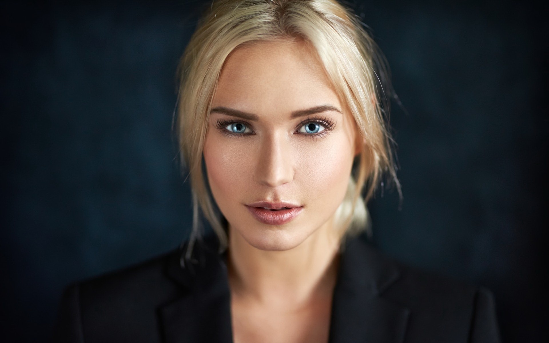 eva, микулски, дика