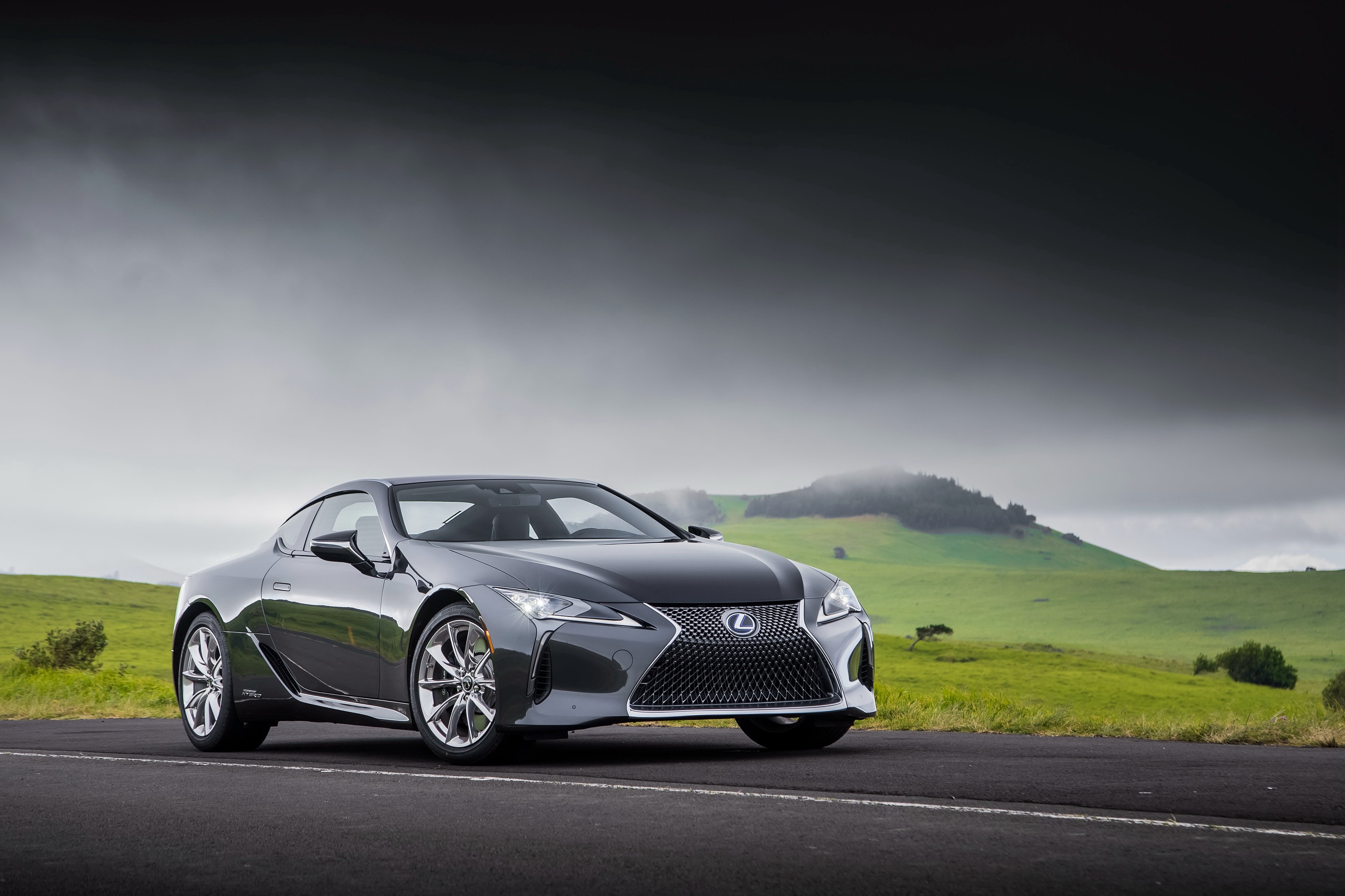lexus, гибридный, но