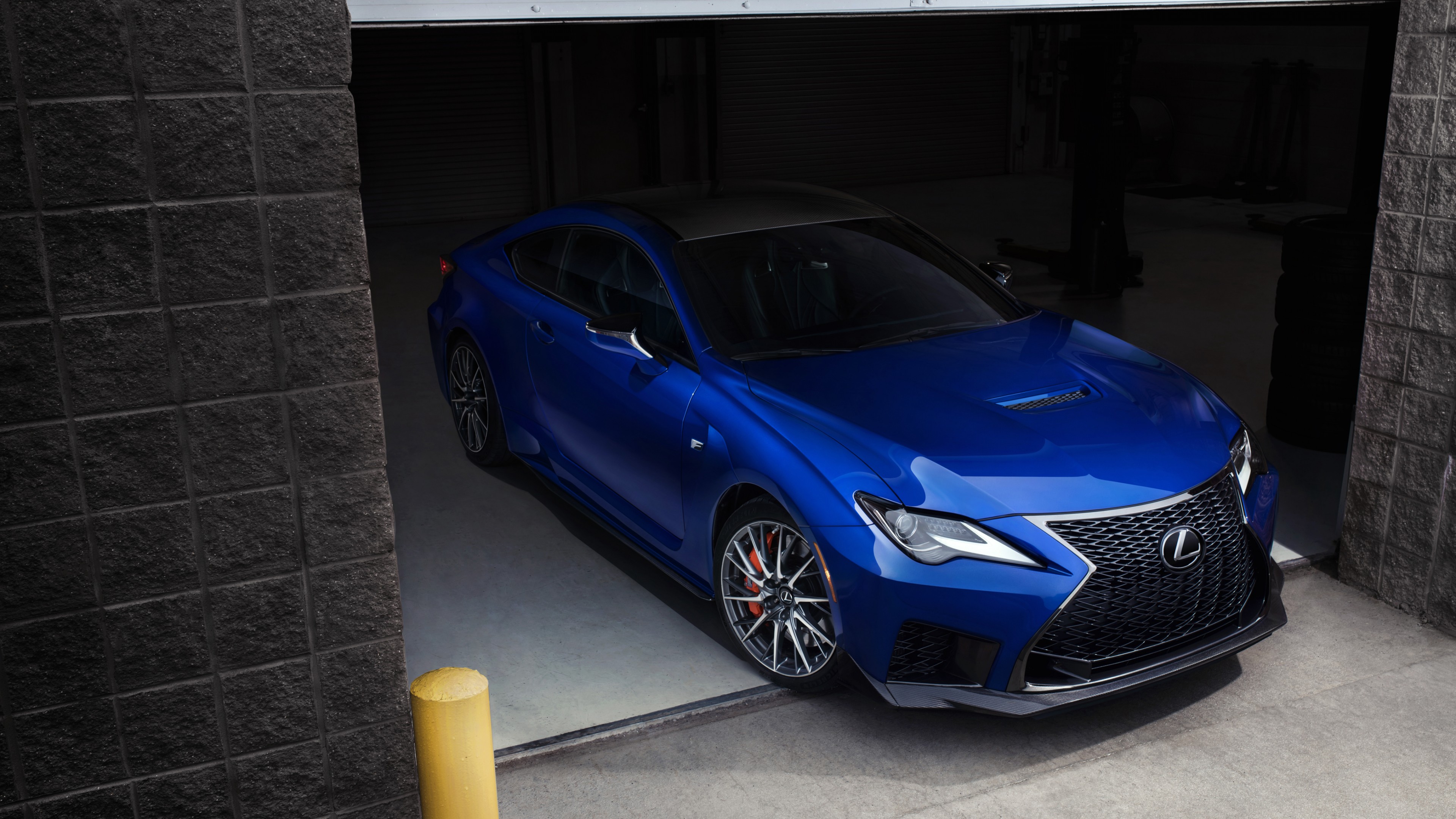 lexus