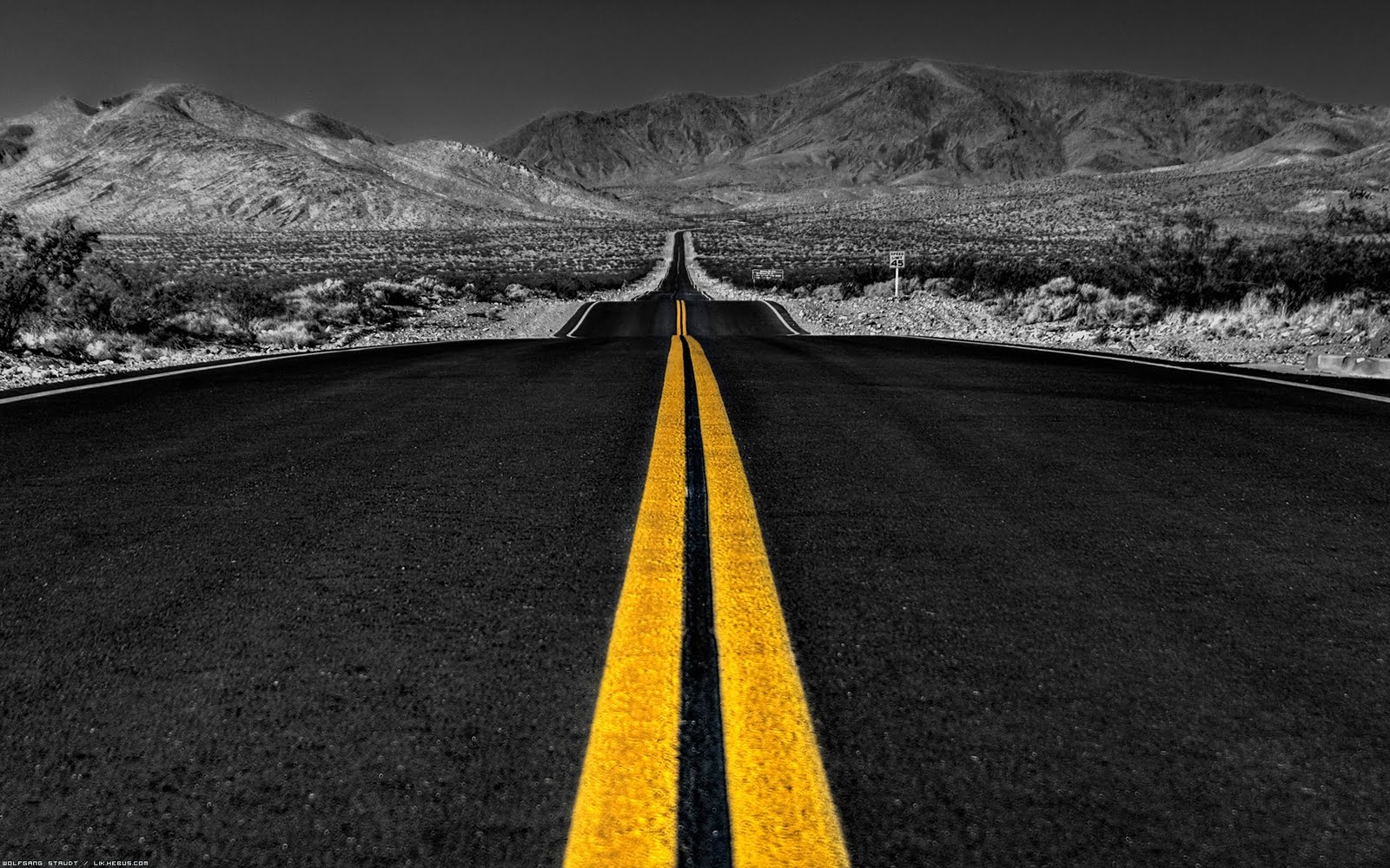 белый, черный