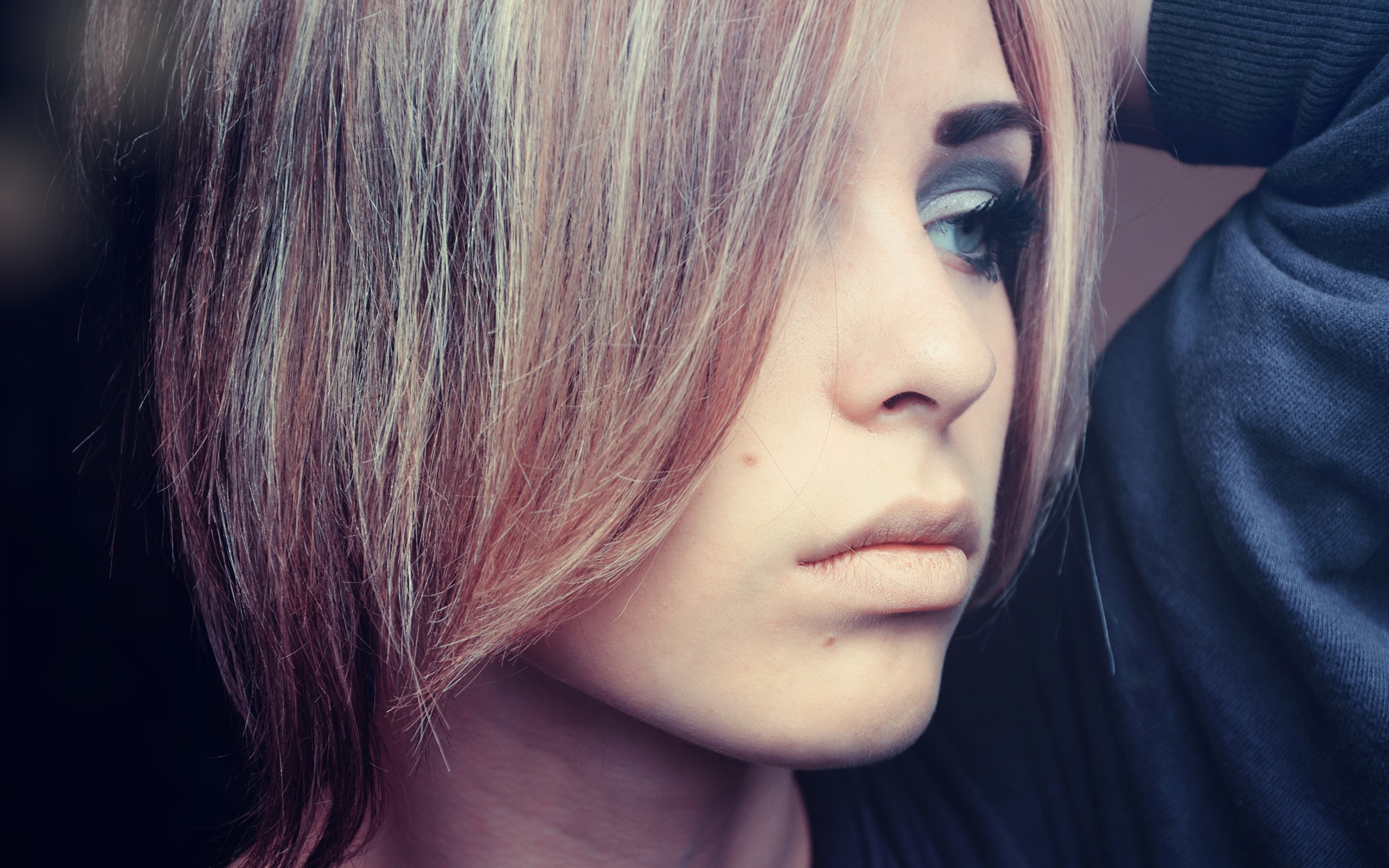 девушка, грустный